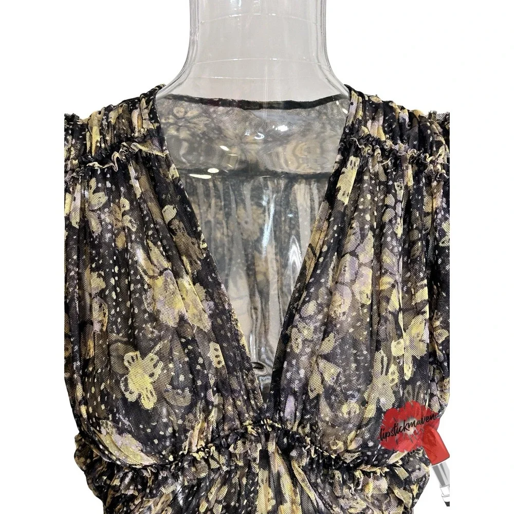 Free People Making Me Smile Top Small Black Floral Pleated‎ Mesh Cropped V Neck